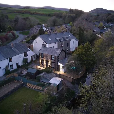 Luxurious With Hot Tub, District *