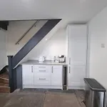Дом отдыха Luxurious With Hot Tub, District Duddon